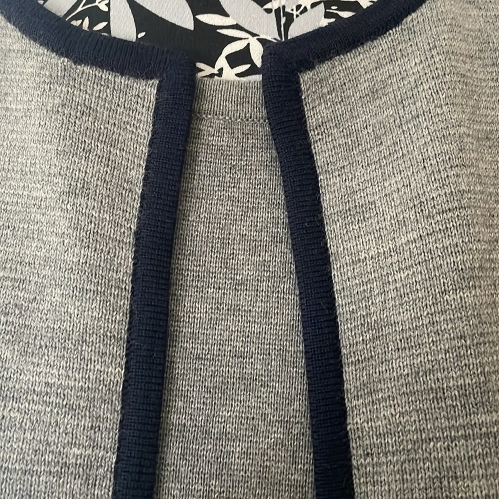 Talbots 2pc Colorblock sweater set - Picture 2 of 5